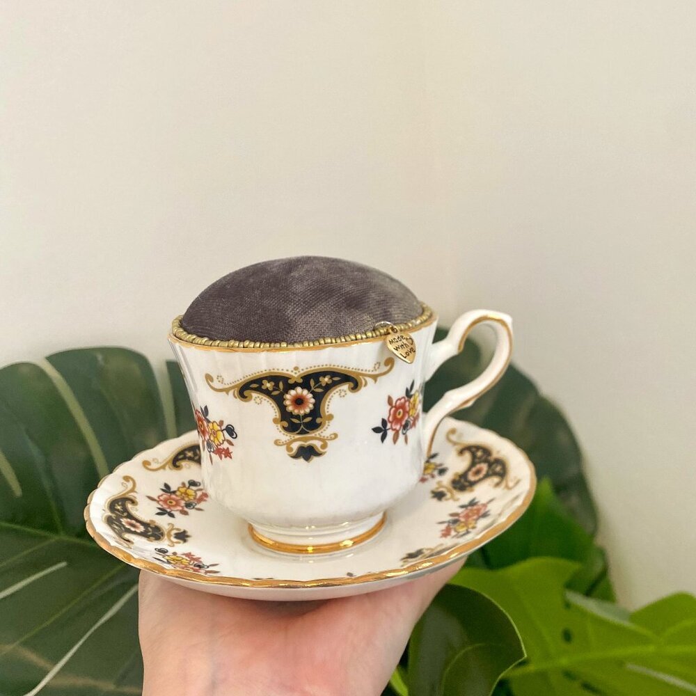 Vintageโ Teacup Handmade Pincushion For Sewing / Quilting